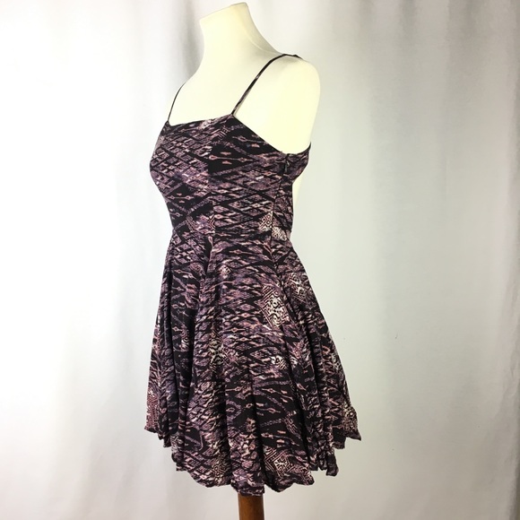 Silence Noise Spaghetti Strap Dress Medium Aztec - Picture 4 of 8